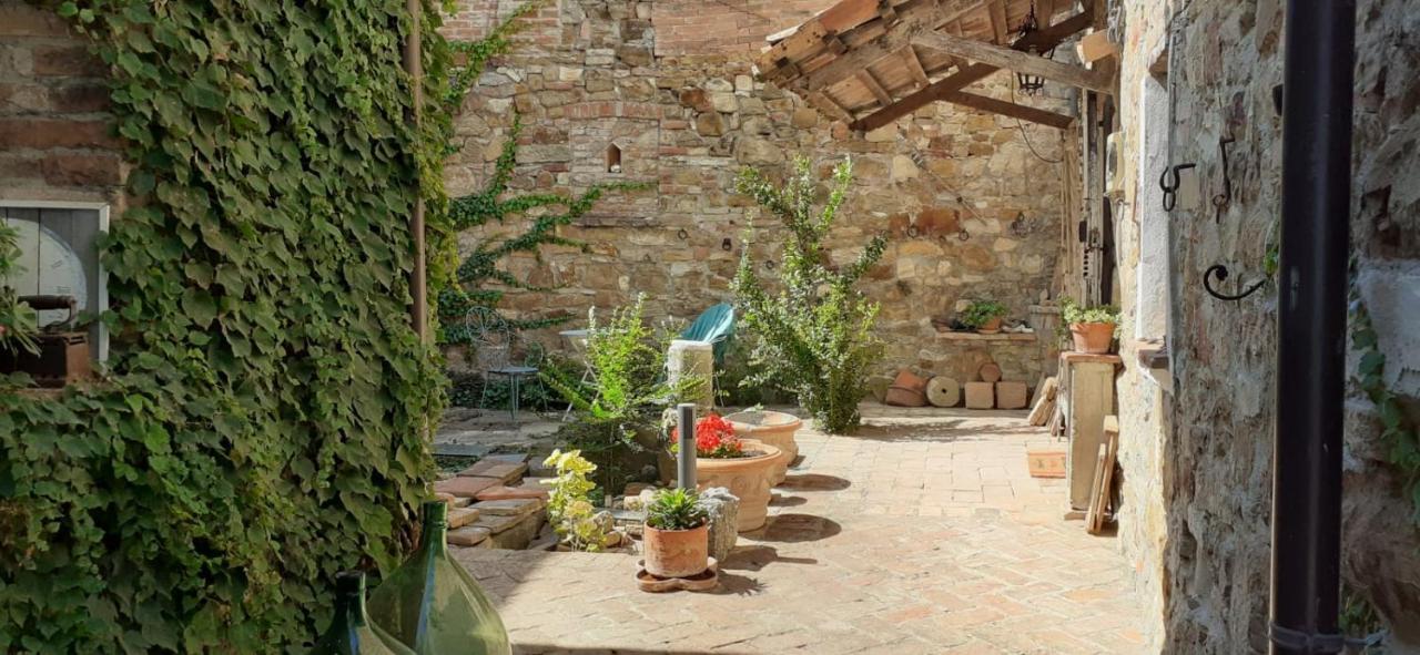 דירות Montalbo Casa Morelli מראה חיצוני תמונה
