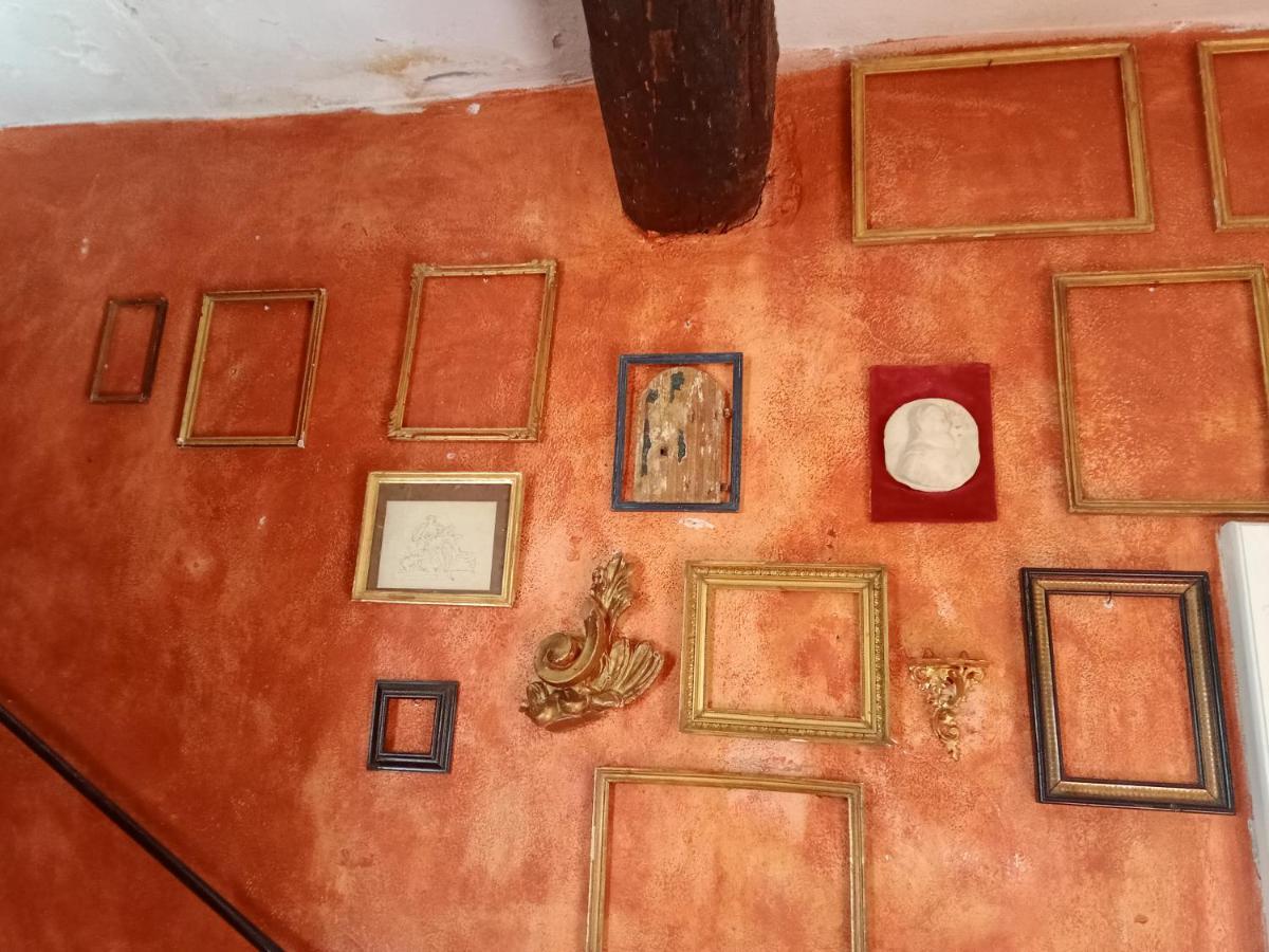 דירות Montalbo Casa Morelli מראה חיצוני תמונה